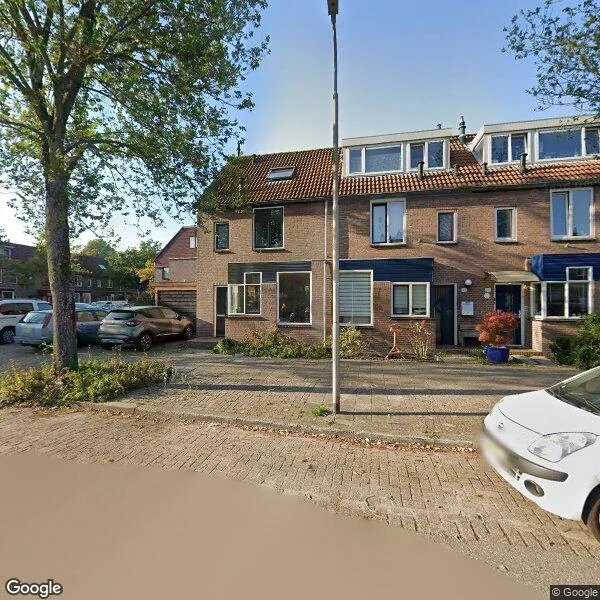 Straatbeeld van Valkenlaan 44, 2623HP Delft