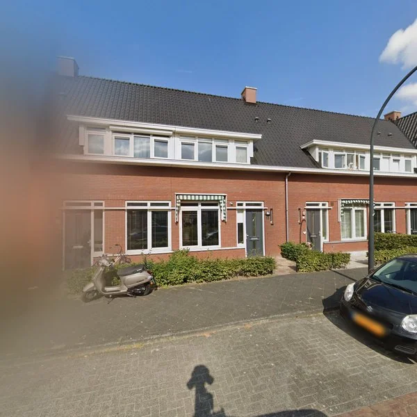 Straatbeeld van Valkenswaardstraat 11, 5036SG Tilburg