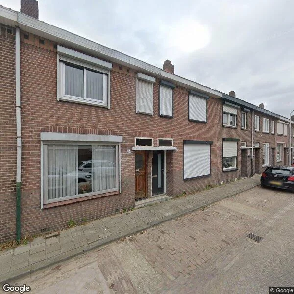 Straatbeeld van Van Alphenstraat 37, 5014MS Tilburg
