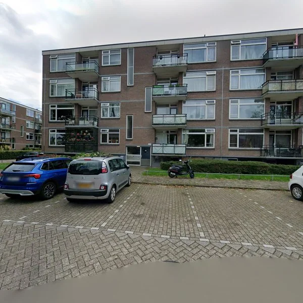 Straatbeeld van Van Anrooystraat 10, 2551RB Den Haag