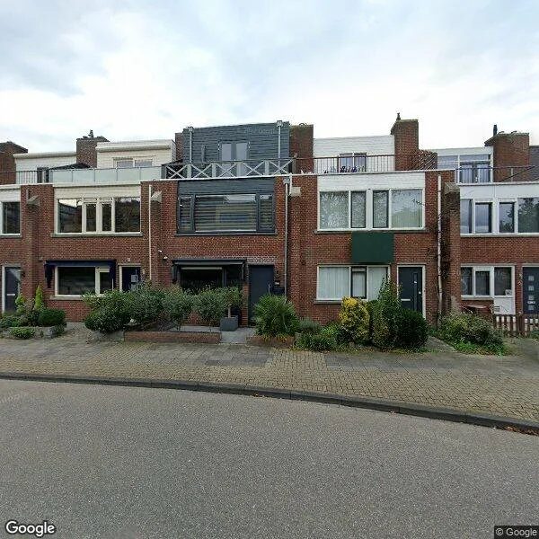 Straatbeeld van Van Beethovenlaan 10, 3144AS Maassluis