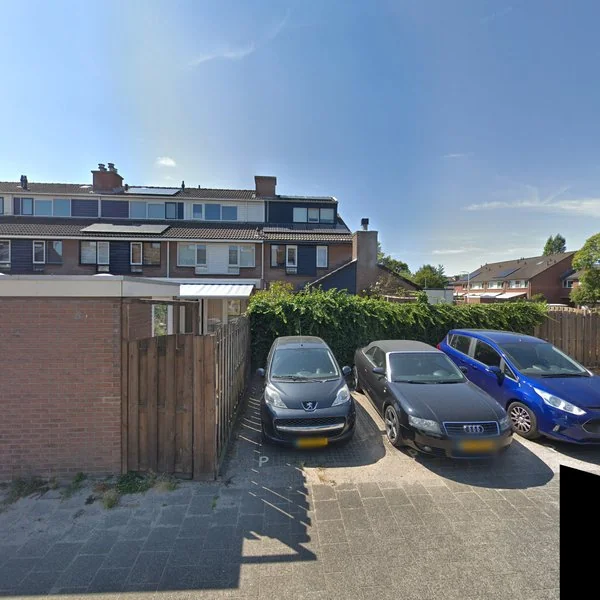 Straatbeeld van van Beethovenlaan 15, 2394HA Hazerswoude-Rijndijk