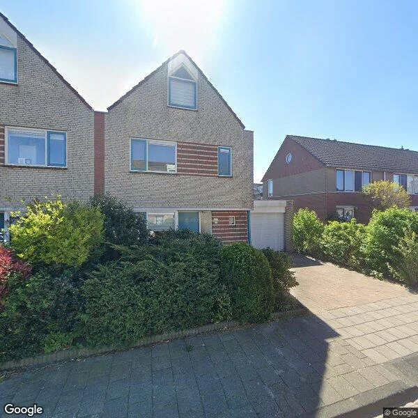 Straatbeeld van van Beuningenstraat 2, 2676CX Maasdijk