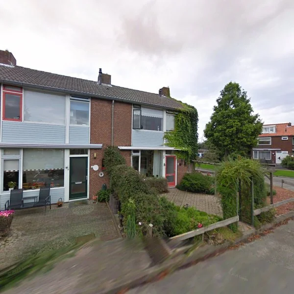 Straatbeeld van van Brederodeplein 2, 2461RK Ter Aar