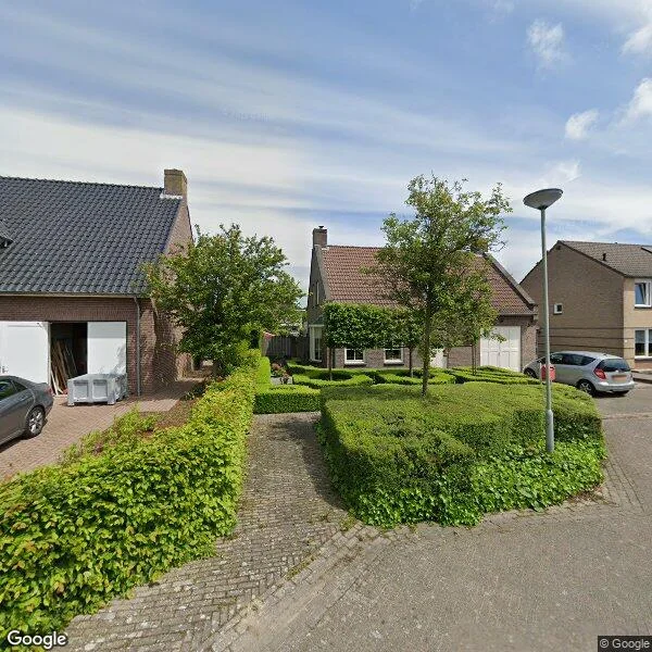 Straatbeeld van Van Breestraat 54, 6095CC Baexem