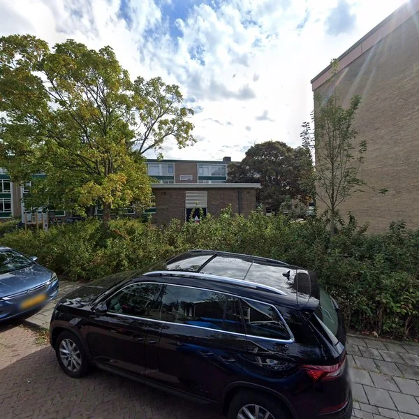 Straatbeeld van Van den Bergh van Eysingaplantsoen 49, 2082XC Santpoort-Zuid
