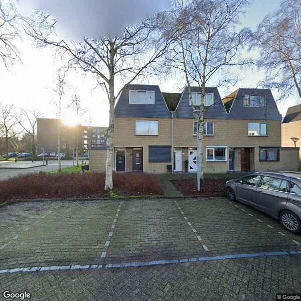 Straatbeeld van Van den Berghlaan 485A, 2132AN Hoofddorp