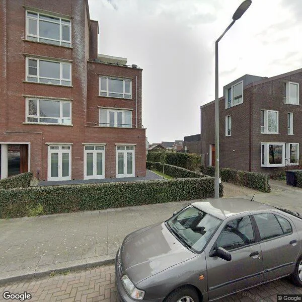 Straatbeeld van Van der Duijn van Maasdamweg 530, 3045PE Rotterdam