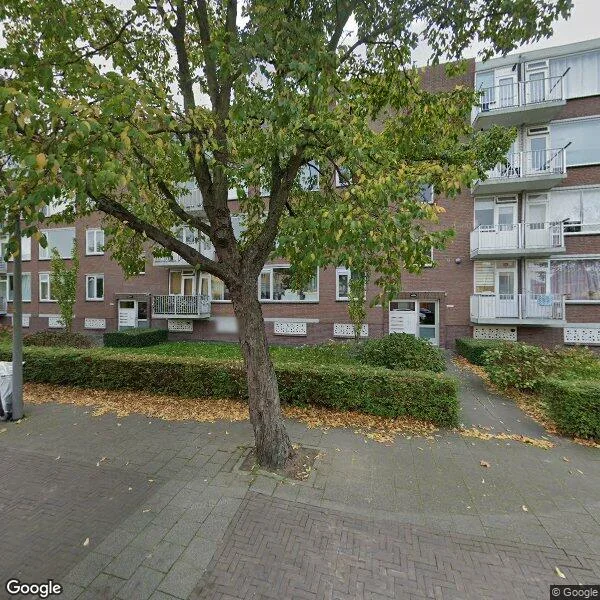 Straatbeeld van van der Duyn van Maasdamlaan 134B, 3135LH Vlaardingen