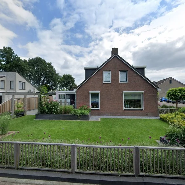 Straatbeeld van van der Helststraat 10, 7731SB Ommen