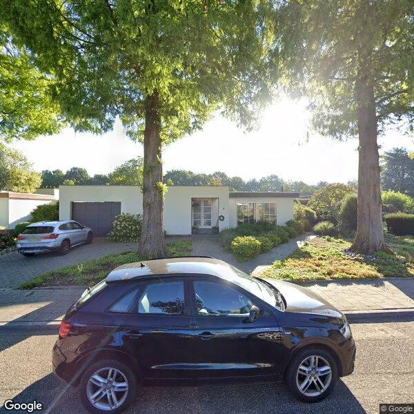 Straatbeeld van Van der Waalsstraat 4, 6164BK Geleen