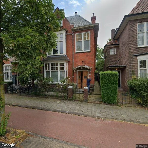 Straatbeeld van Van Eedenstraat 15, 2012EL Haarlem