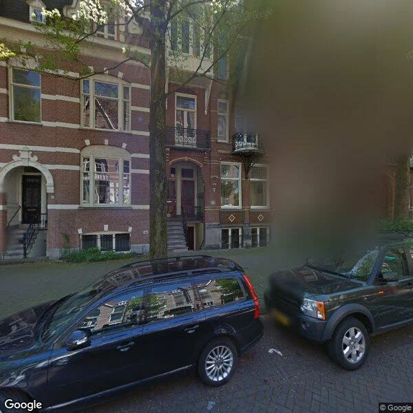 Straatbeeld van Van Eeghenstraat 157D, 1071GB Amsterdam