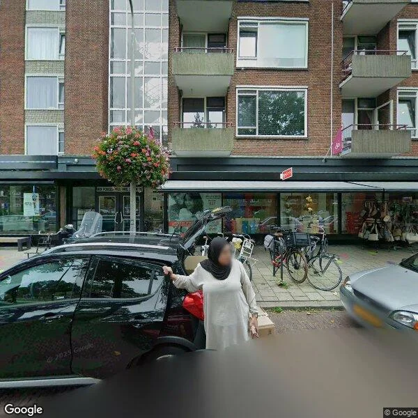 Straatbeeld van Van Foreestweg 92, 2614CL Delft
