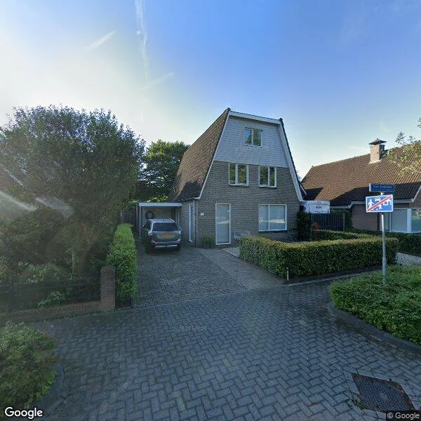 Straatbeeld van Van Goghlaan 1, 3862MH Nijkerk
