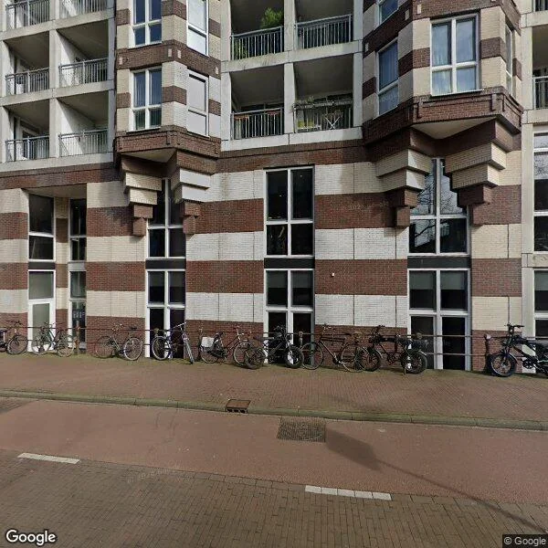 Straatbeeld van Van Hallstraat 721, 1051JE Amsterdam