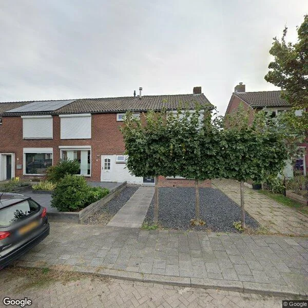 Straatbeeld van Van Kinschotstraat 15, 4901ZL Oosterhout