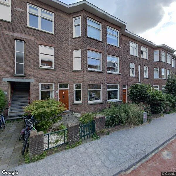 Straatbeeld van Van Lansbergestraat 37, 2593RZ Den Haag