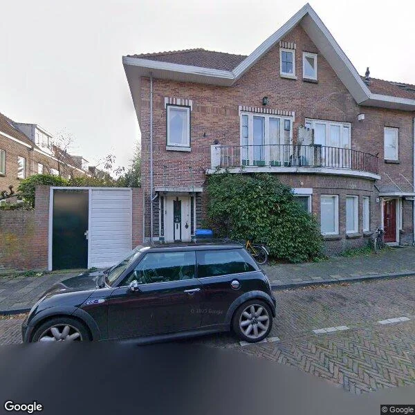 Straatbeeld van Van Ledenberchstraat 8, 2334AT Leiden