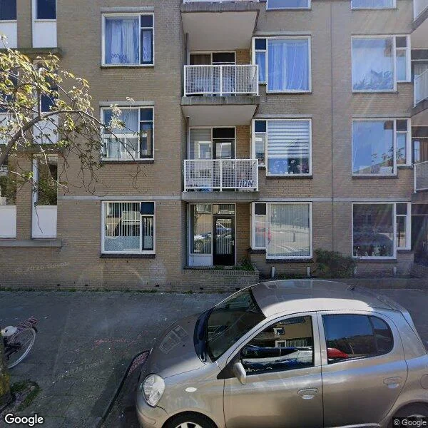 Straatbeeld van Van Leeuwenhoekstraat 143, 2516GV Den Haag
