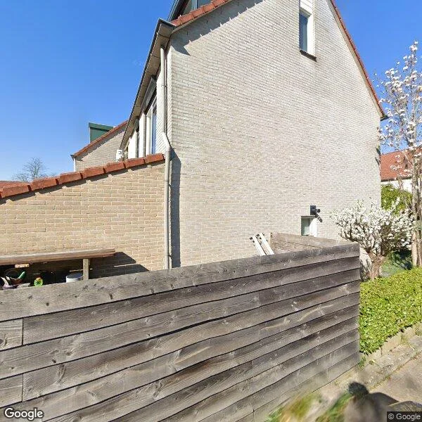 Straatbeeld van Van Leeuwtemarke 22, 8016DX Zwolle
