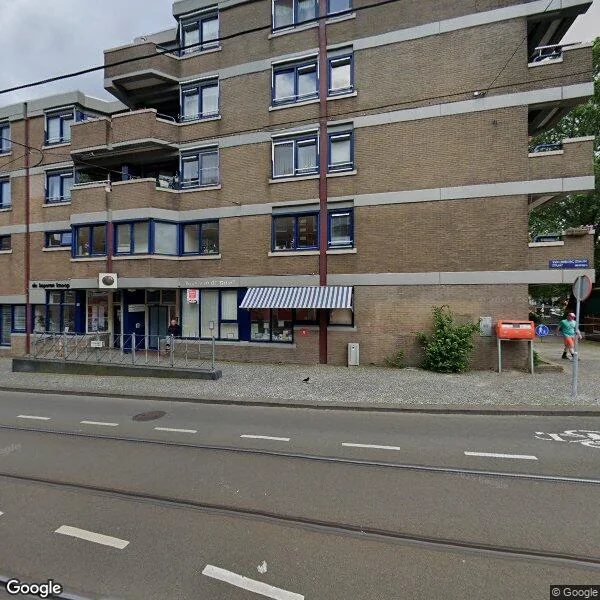 Straatbeeld van Van Limburg Stirumstraat 195, 1051BA Amsterdam