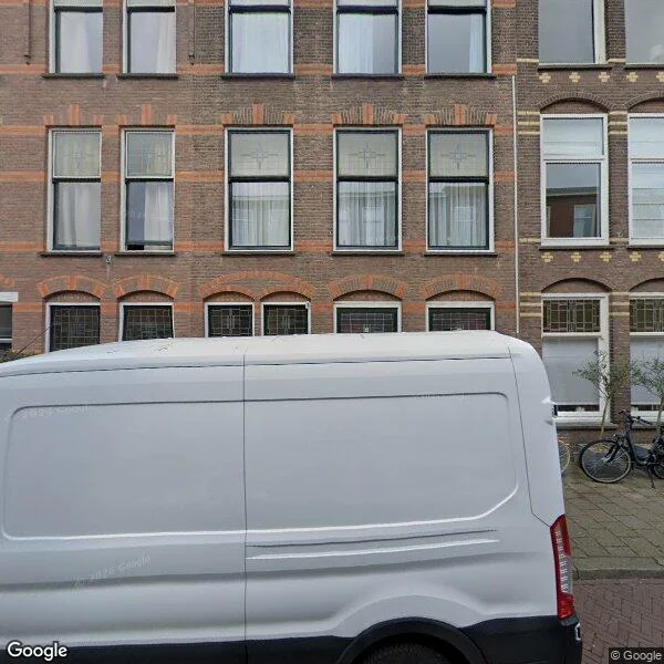 Straatbeeld van Van Lumeystraat 42, 2581XD Den Haag