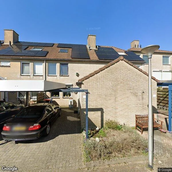 Straatbeeld van Van Middachtenmarke 77, 8016GE Zwolle