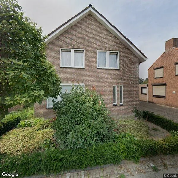 Straatbeeld van van Oosterhoutstraat 1, 4891AJ Rijsbergen