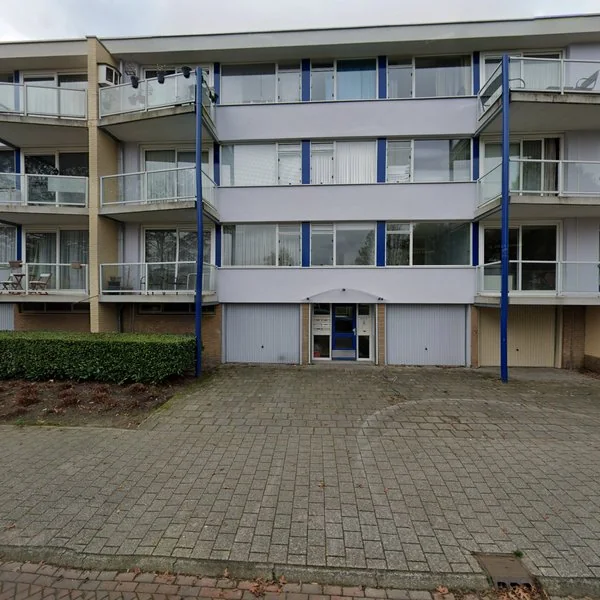 Straatbeeld van van Renesse van Baarstraat 17, 5142WK Waalwijk