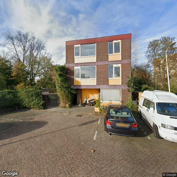 Straatbeeld van Van Stolberglaan 13, 2712RB Zoetermeer