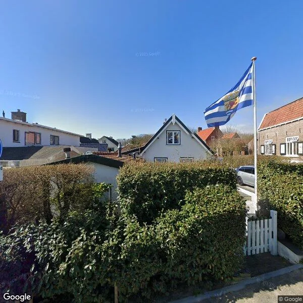 Straatbeeld van Van Voorthuijsenstraat 15, 4357AB Domburg