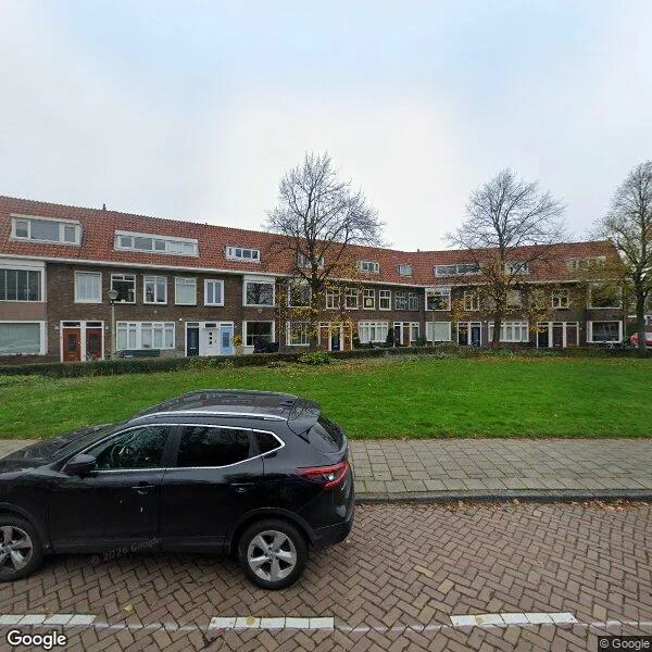 Straatbeeld van Van Zeggelenplein 64, 2032KB Haarlem