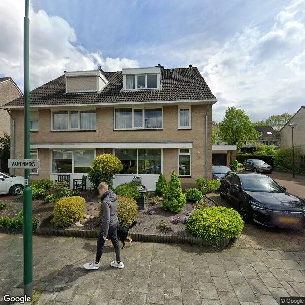 Straatbeeld van Varenmos 27, 3904JX Veenendaal