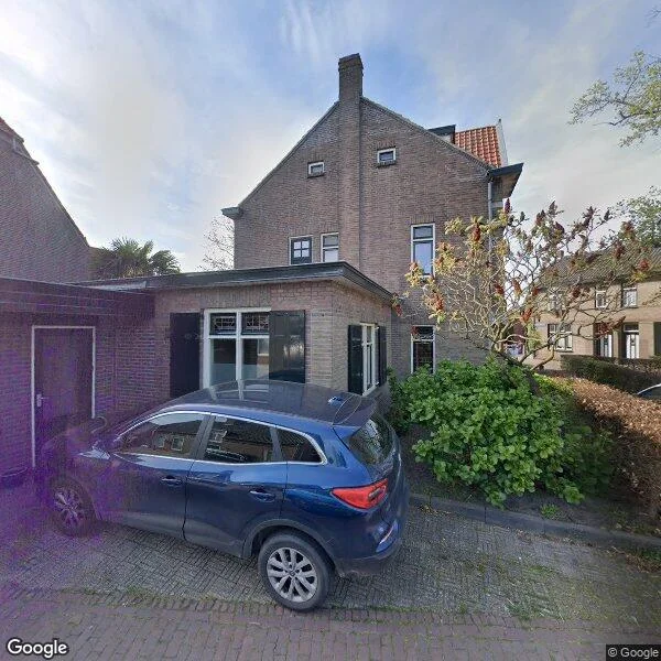 Straatbeeld van Varkensmarkt 15, 5081CP Hilvarenbeek