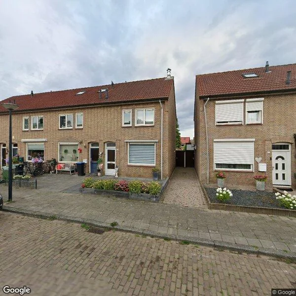 Straatbeeld van Vechtstraat 23, 7523CS Enschede