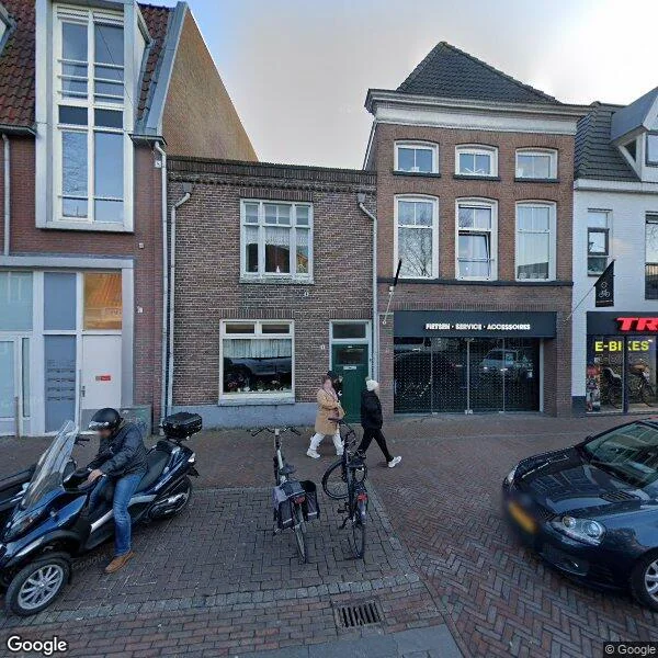 Straatbeeld van Vechtstraat 8, 8021AX Zwolle