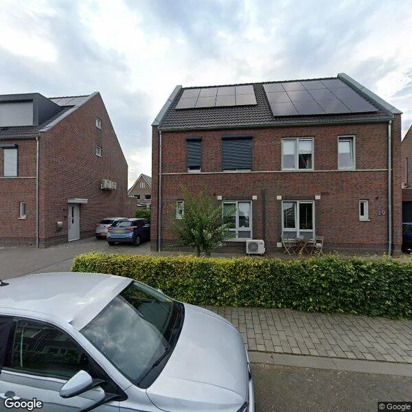 Straatbeeld van Veeweide 12, 6049LS Herten