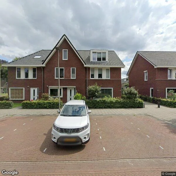Straatbeeld van Veldbiesweg 10, 8084RD 't Harde