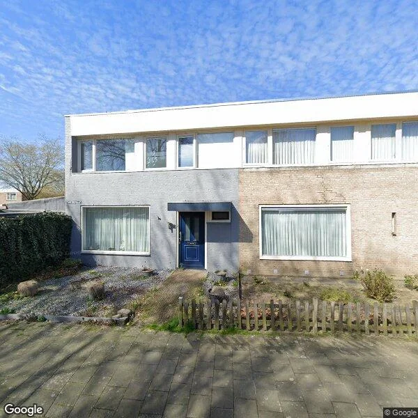 Straatbeeld van Veldstraat 1, 5275BD Den Dungen
