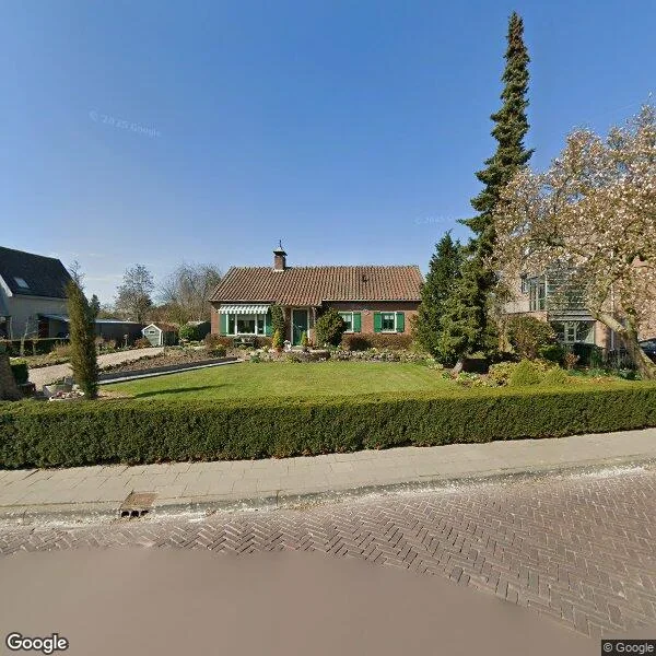 Straatbeeld van Veldstraat 4, 6671BX Zetten