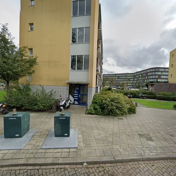 Straatbeeld van Veldzicht 80, 2543RV Den Haag