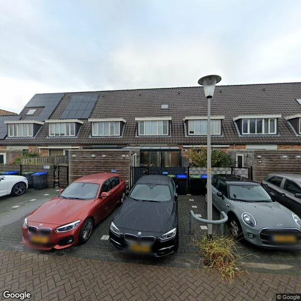 Straatbeeld van Veluwemeerplantsoen 34, 2652JD Berkel en Rodenrijs