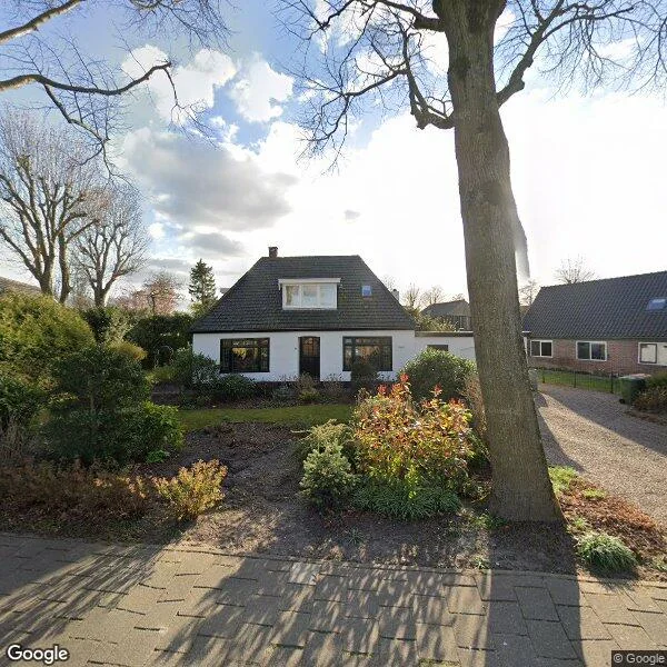 Straatbeeld van Veluweweg 26, 1738BE Waarland