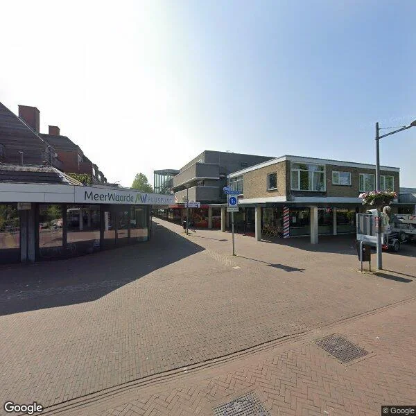 Straatbeeld van Venneperhof 24, 2151AZ Nieuw-Vennep
