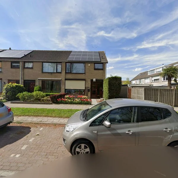 Straatbeeld van Verdouwenhoeck 30, 3218XR Heenvliet