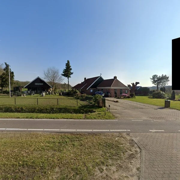 Straatbeeld van Verlengde Stationsweg 54, 9471PM Zuidlaren