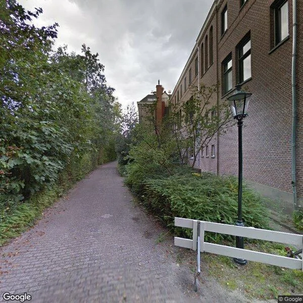Straatbeeld van Veurseweg 3-K115, 2251AA Voorschoten