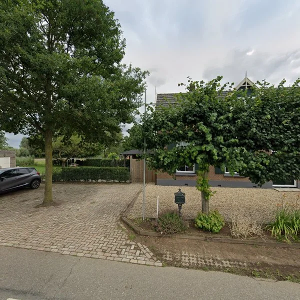 Straatbeeld van Vierakkersestraatweg 1, 7207DH Zutphen