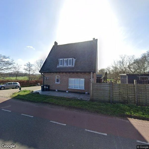 Straatbeeld van Vijfhuizerdijk 215, 2141BK Vijfhuizen